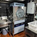 Hood Type Dishwasher: Compact Efficiency for Restaurant Kitchens